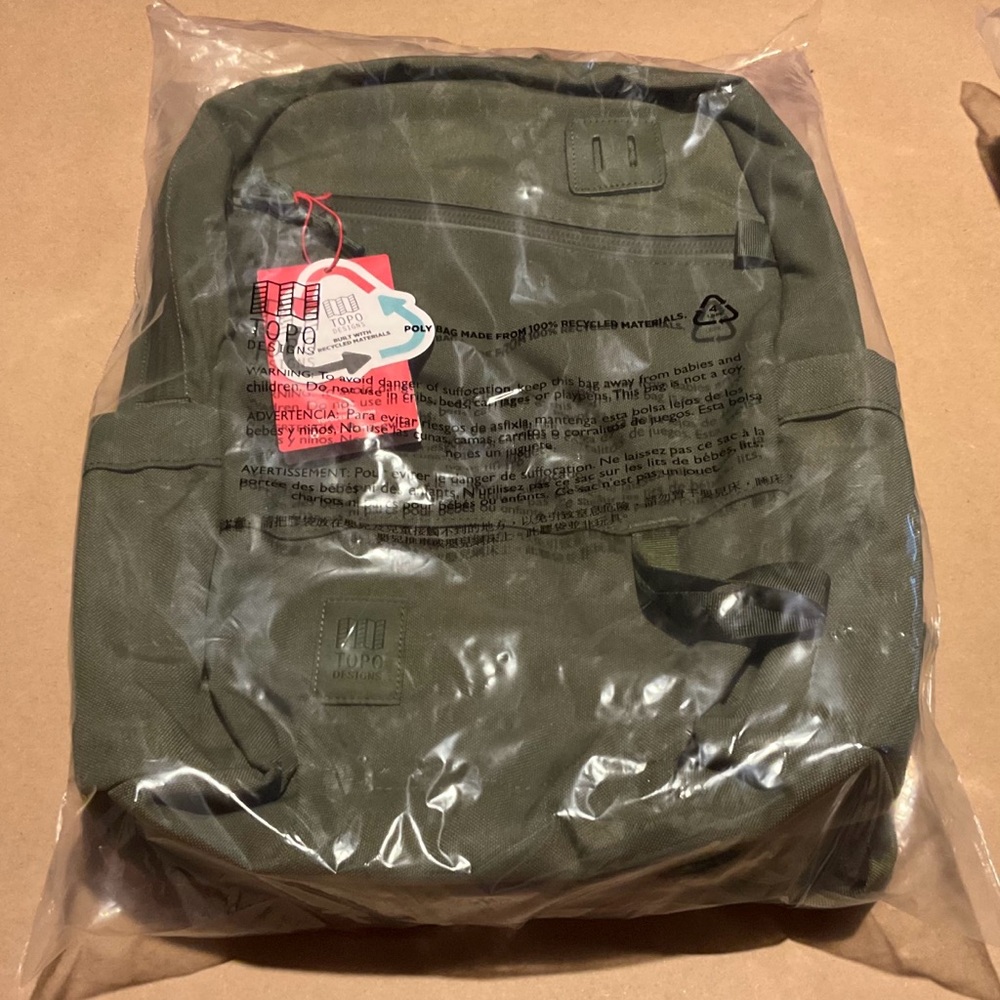 Topo Designs 20L Tech Daypack Olive - Picture 12 of 12